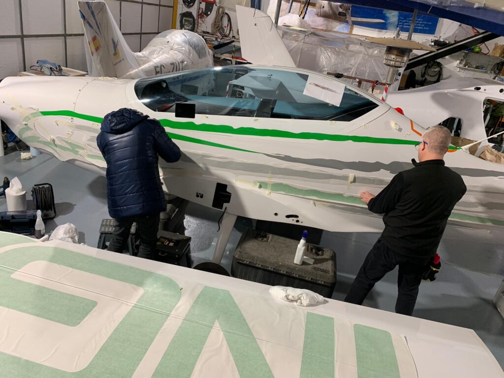 Diseño vinilo avión ultraligero